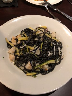 Gusto RistoBar by null