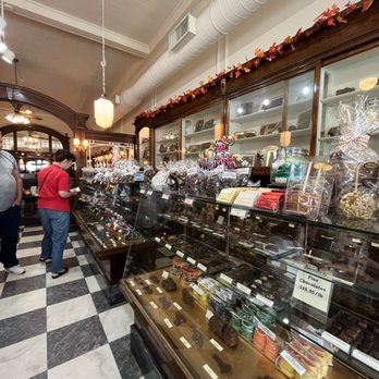 Beerntsen's Confectionary - Inside - Candy Stores Near Me - Manitowoc, Wisconsin