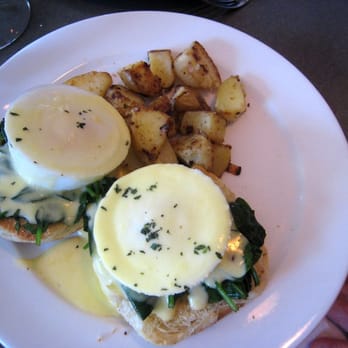 Lovina - New American Near Me - Calistoga, California