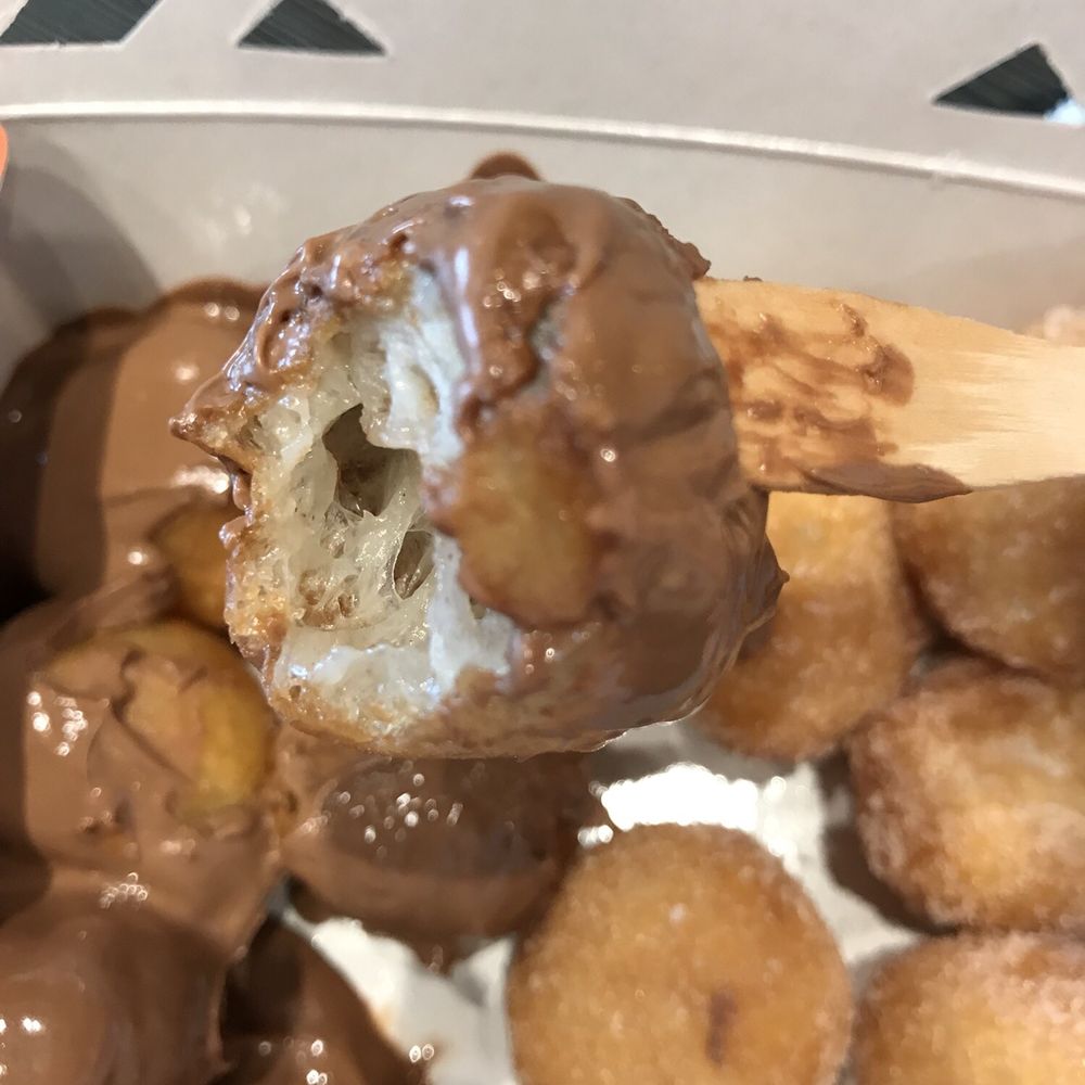 Mr Puffs - Desserts Near Me - Pointe-Claire, Quebec Mr Puffs - Desserts Near Me - Pointe-Claire, Quebec