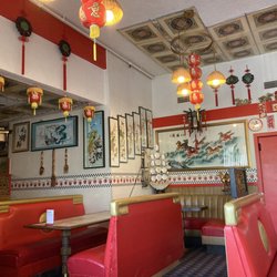 Beijing House - Dining area