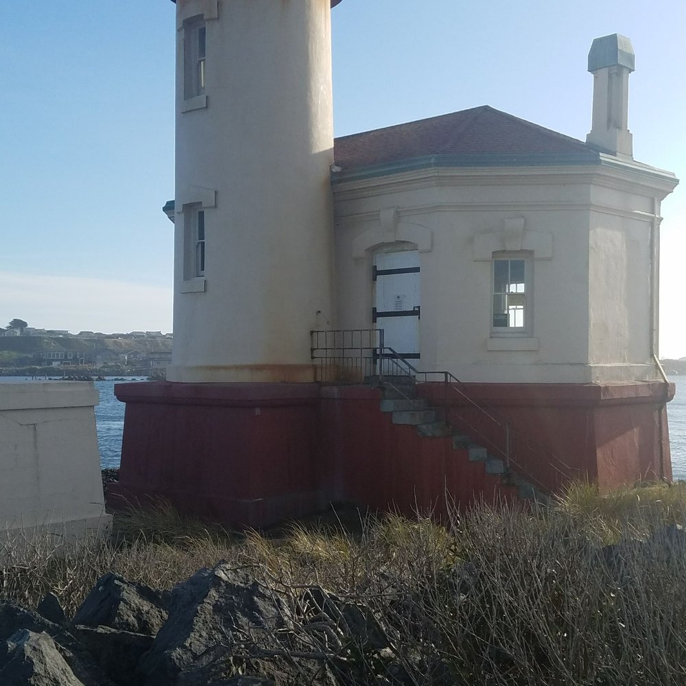 Coquille River Lighthouse - Landmarks & Historical Buildings Near Me - Bandon, Oregon