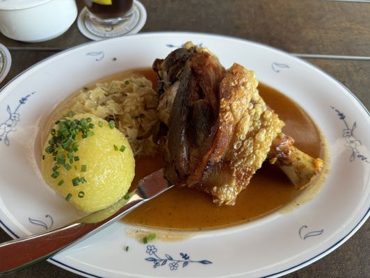 Ratskeller Augsburg by null