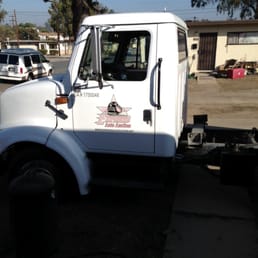 This is at my front door driver laughed at me at and deliver the car to my Niegbor after they ran over and broke my hose This is at my front door driver laughed at me at and deliver the car to my Niegbor after they ran over and broke my hose