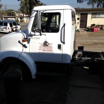 Express Auto Auction - This is at my front door driver laughed at me at and deliver the car to my Niegbor after they ran over and broke my hose - Car Auctions Near Me - San Diego, California