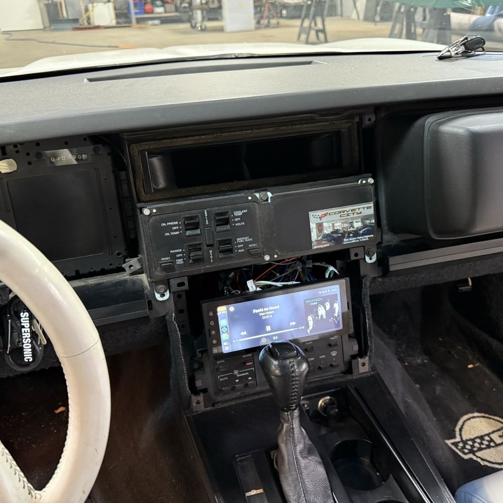 Autosonics - Car Stereo Installation Near Me - Highland Park, Illinois