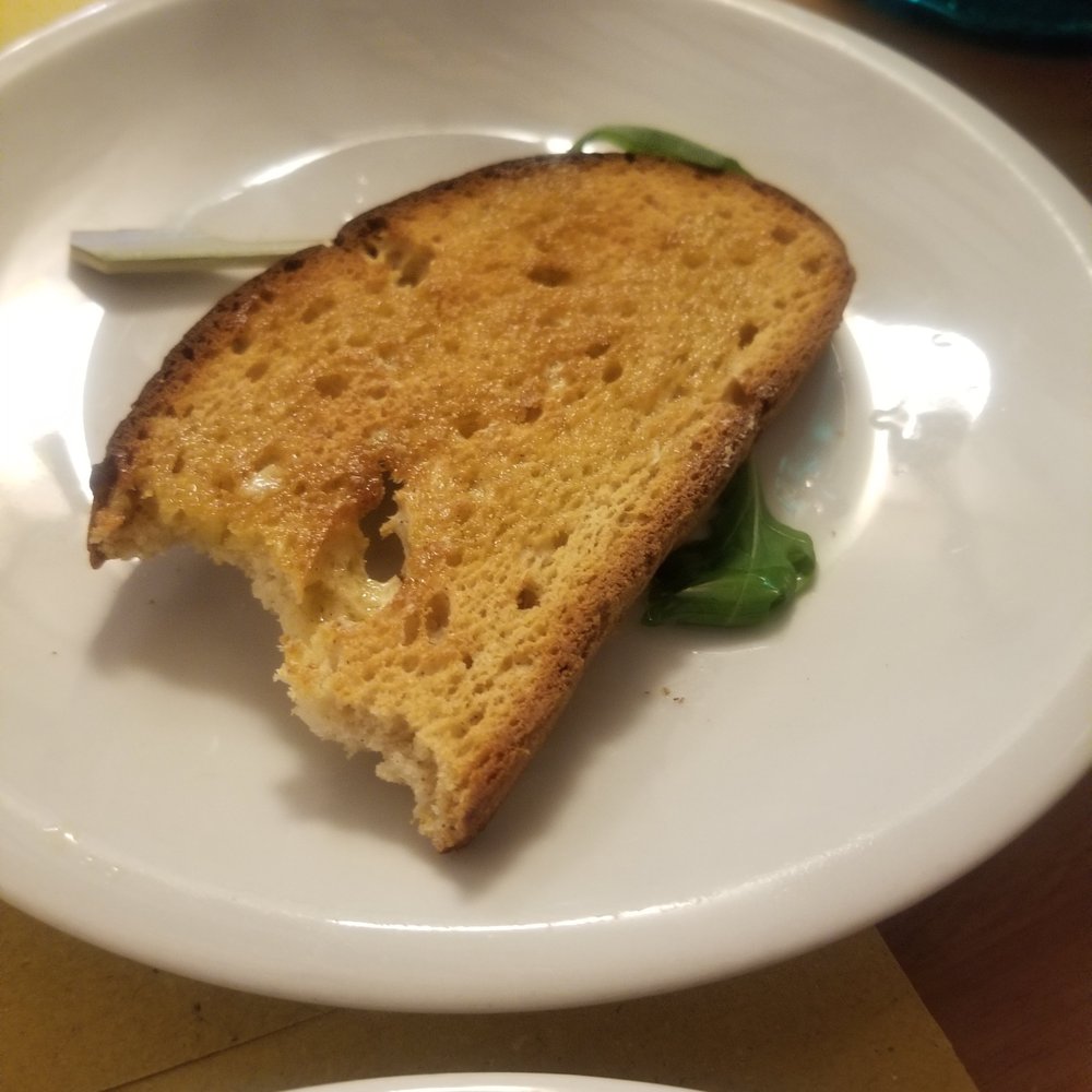 The "bruschetta" - cold and unappetizing The "bruschetta" - cold and unappetizing