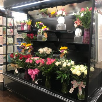 Kroger - Best Selection of bouquets. - Grocery Near Me - Decatur, Alabama