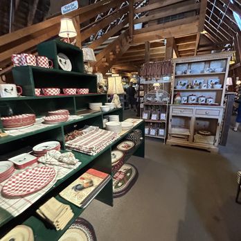 The Apple Barn & Cider Mill - Specialty Food Near Me - Sevierville, Tennessee The Apple Barn & Cider Mill - Specialty Food Near Me - Sevierville, Tennessee