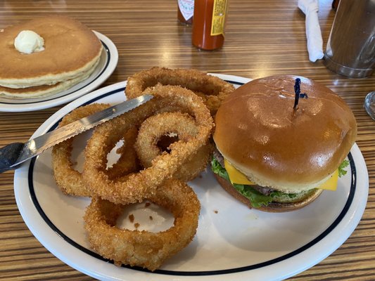 IHOP by null