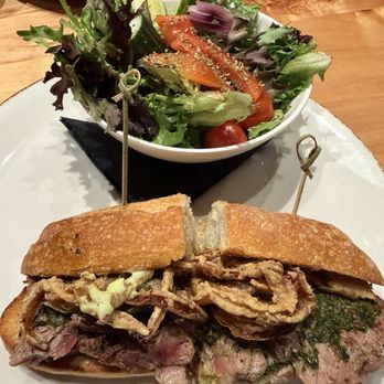 Smash Kitchen & Bar - Comfort Food Near Me - Unionville, Ontario Smash Kitchen & Bar - Comfort Food Near Me - Unionville, Ontario