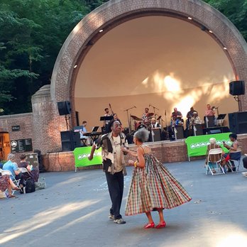 Jackie Robinson Park - Dancing to George Gee Swing Band at the park - Parks Near Me - New York, New York Jackie Robinson Park - Dancing to George Gee Swing Band at the park - Parks Near Me - New York, New York