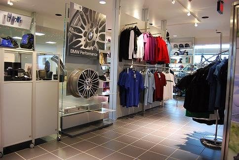 BMW OF TIGARD - Updated August 2025 - 68 Photos & 331 Reviews - 10035 ...