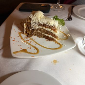 Foxy’s Kitchen + Bar - Bars Near Me - Rancho Mirage, California