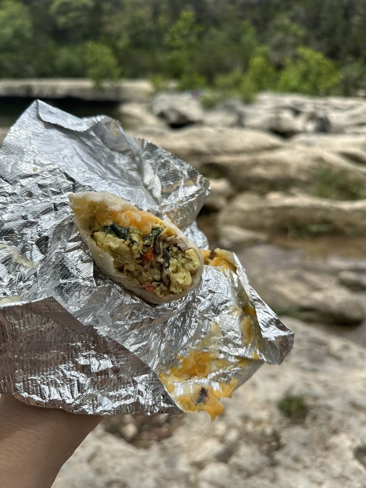 Arturo's Underground Cafe