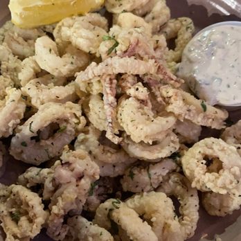 Common Theory - Salt & Pepper Crispy Calamari - Gastropubs Near Me - San Diego, California