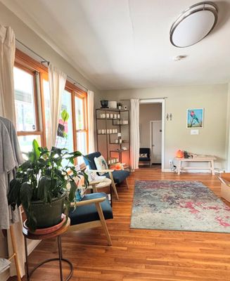 Sage Blossom Massage - Image 3