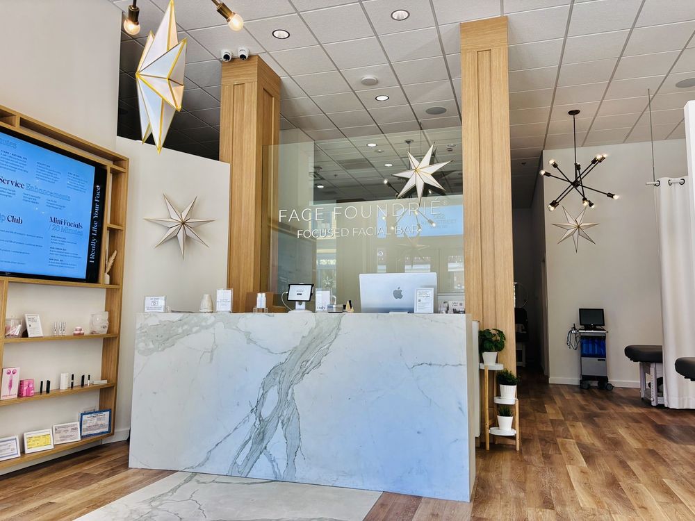 FACE FOUNDRIÉ CHARLESTON with photos Updated August 2024 39