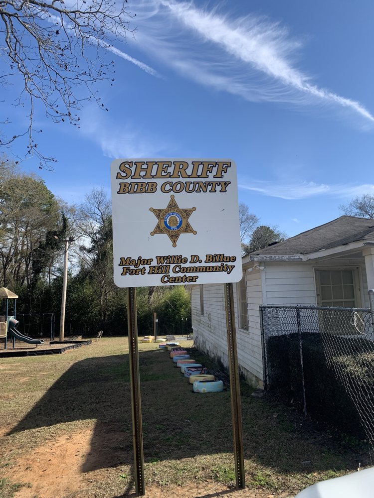 Major Willie D Billue Fort Hill Community Center - social services organization in Macon, GA