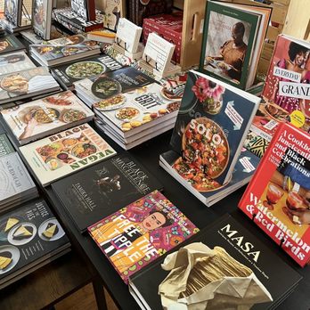 Octavia's Bookshelf - Vast cookbook selection - Bookstores Near Me - Pasadena, California