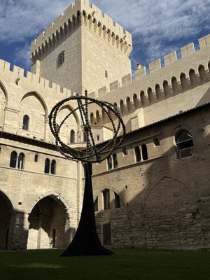 Palais des Papes by null