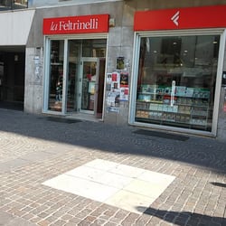 La Feltrinelli - Ingresso