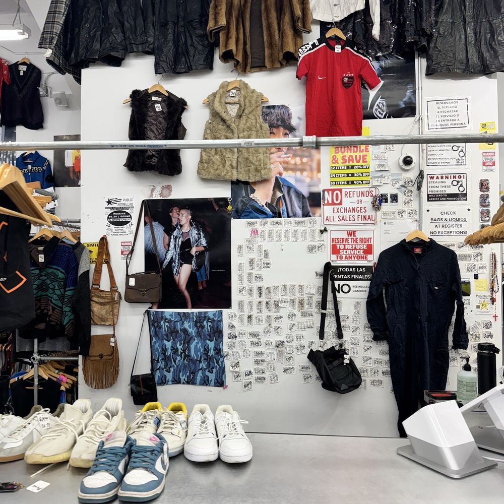 PUBLIC ESTRELLAS - Thrift Stores Near Me - Los Angeles, California PUBLIC ESTRELLAS - Thrift Stores Near Me - Los Angeles, California