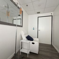 Vitality IV Drip - This is were you relax and get ur iv