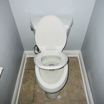 Wave Plumbing - Soft close sit - Plumbing Near Me - Orlando, Florida