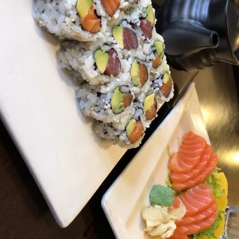 Tendo Sushi - Lunch 3 roll special and Lunch Salmon Don - Japanese Near Me - Ridgewood, New York