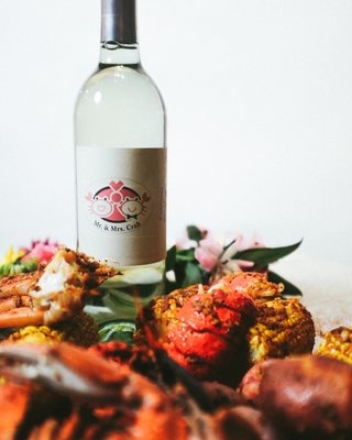 Mr. & Mrs. Crab Juicy Seafood & Bar by null