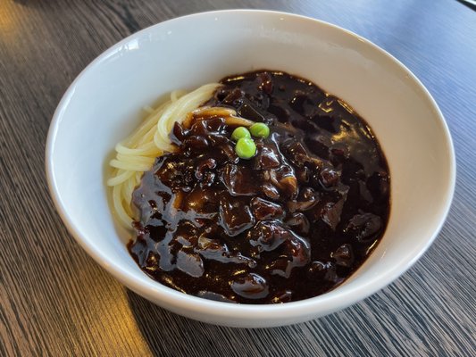 Yong Moon Lu by null