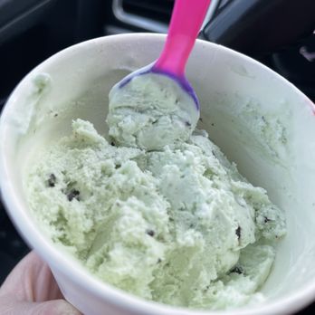 Cubby's Ice Cream Cafe - Mint chocolate chip ice cream - Ice Cream & Frozen Yogurt Near Me - Hummelstown, Pennsylvania Cubby's Ice Cream Cafe - Mint chocolate chip ice cream - Ice Cream & Frozen Yogurt Near Me - Hummelstown, Pennsylvania