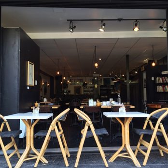 Bazar Café - Outside/inside view. - Breakfast & Brunch Near Me - Montreal, Quebec