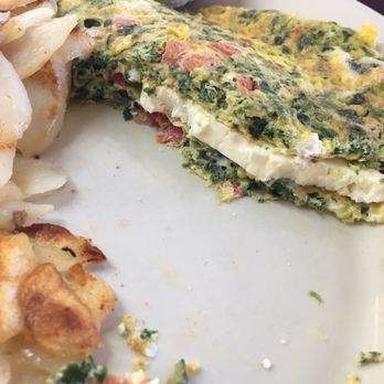 Kiki's Egg House - Lots of Feta in Greek Omelet - Breakfast & Brunch Near Me - Fort Meade, Florida