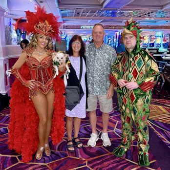 Piff The Magic Dragon - Piff and Jade took time out after the show to meet everyone and they were so gracious. - Magicians Near Me - Las Vegas, Nevada