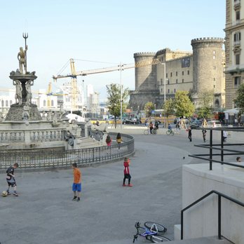 Piazza Municipio - Giochiamo a calcio? - Public Plazas Near Me - Naples, NA Piazza Municipio - Giochiamo a calcio? - Public Plazas Near Me - Naples, NA