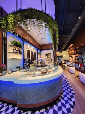 PUCCI Café by null