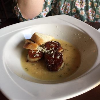 Parea Restaurant - New American Near Me - Valparaiso, Indiana