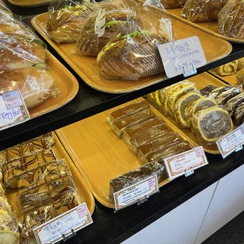 Nini Bakery - Bakeries Near Me - Rowland Heights, California