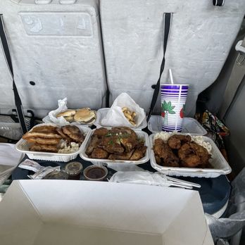 Mark's Drive Inn - Bbq chicken/katsu plate, oyster sauce chicken over cake noodle, garlic chicken plate/cheeseburger, fries, fruit punch - Hawaiian Near Me - Honolulu, Hawaii