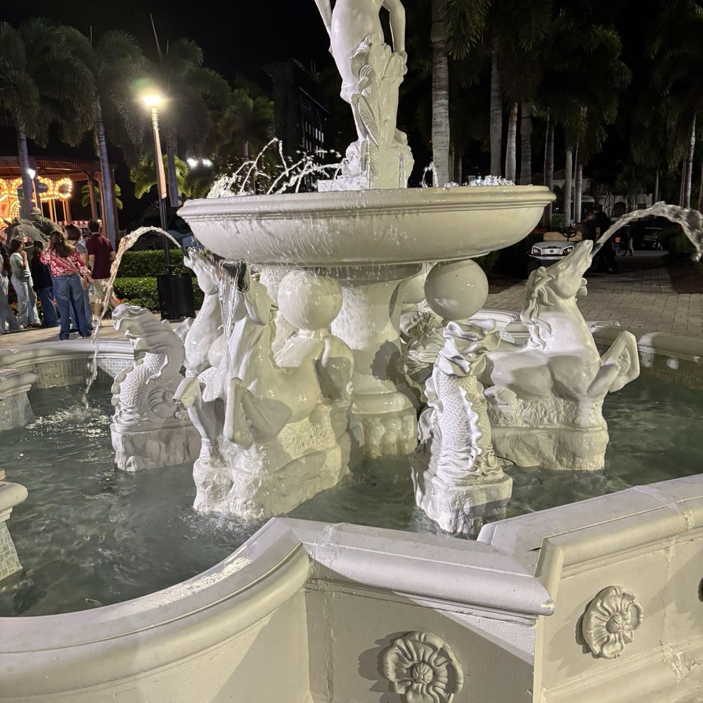 Palm Beach International Equestrian Centers - Fountain - Stadiums & Arenas Near Me - Wellington, Florida Palm Beach International Equestrian Centers - Fountain - Stadiums & Arenas Near Me - Wellington, Florida