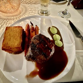 David's Restaurant & Lounge - Petite Filet Mignon - American Near Me - Fernandina Beach, Florida David's Restaurant & Lounge - Petite Filet Mignon - American Near Me - Fernandina Beach, Florida