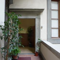 Abc de Conti - Italian language school - School entrance
