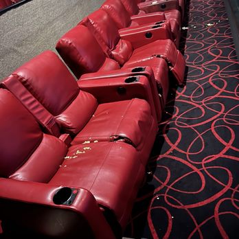 AMC Arrowhead 14 - Cinema Near Me - Glendale, Arizona