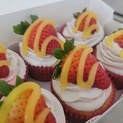 Emmmm's Cupcakes