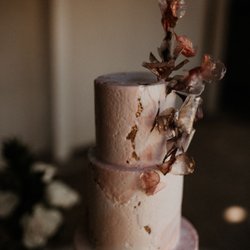 Buttercream Cake Design - Photo by: Will Khoury Photography