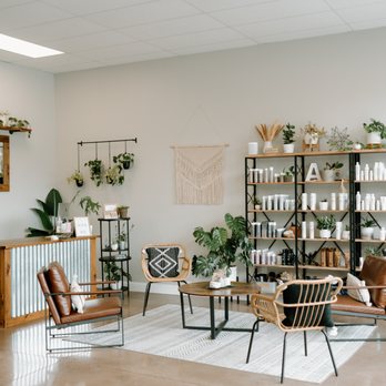 Amore Hair Design - Hair Salons Near Me - Plainville, Massachusetts Amore Hair Design - Hair Salons Near Me - Plainville, Massachusetts