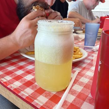 Roys Cafe - The best double cheeseburger - Cafes Near Me - Barstow, California Roys Cafe - The best double cheeseburger - Cafes Near Me - Barstow, California