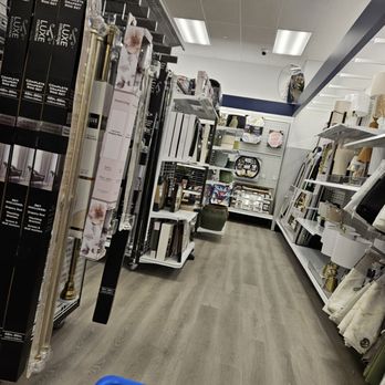 Ross Dress For Less - Women's Clothing Near Me - West Babylon, New York Ross Dress For Less - Women's Clothing Near Me - West Babylon, New York
